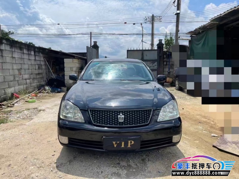08年丰田皇冠轿车抵押车出售