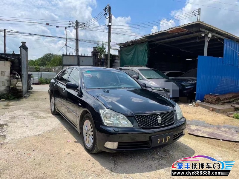 08年丰田皇冠轿车抵押车出售