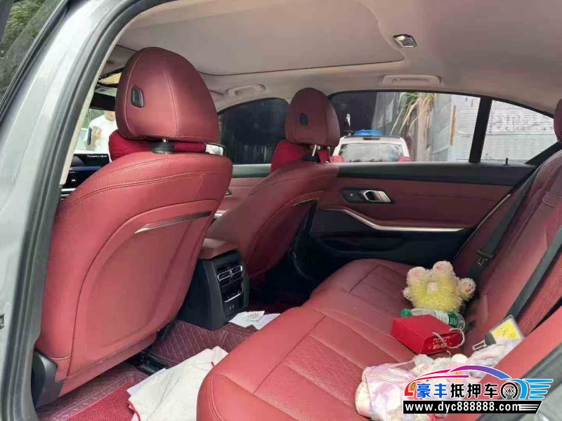 23年宝马3系轿车抵押车出售