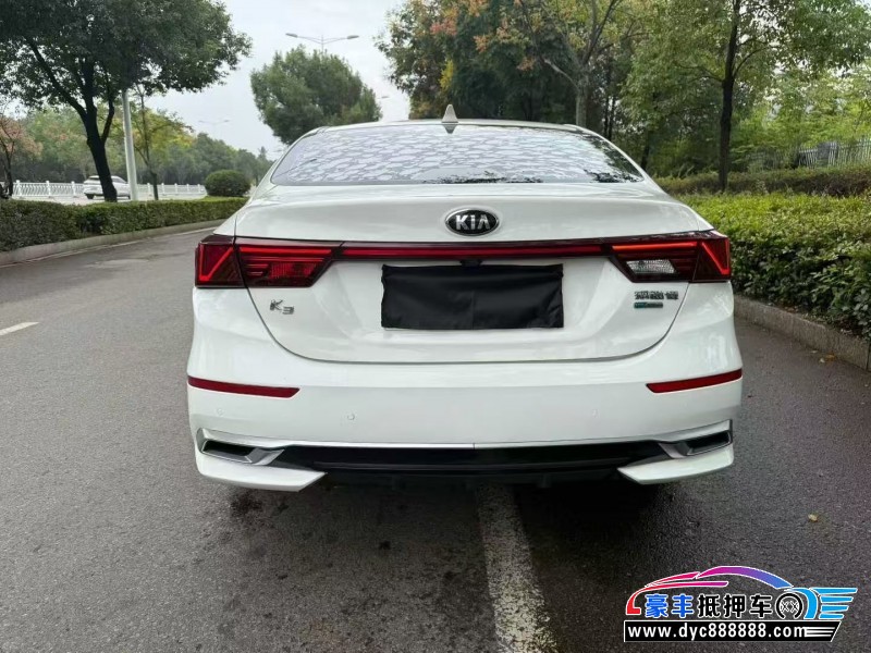 20年起亚K3轿车抵押车出售