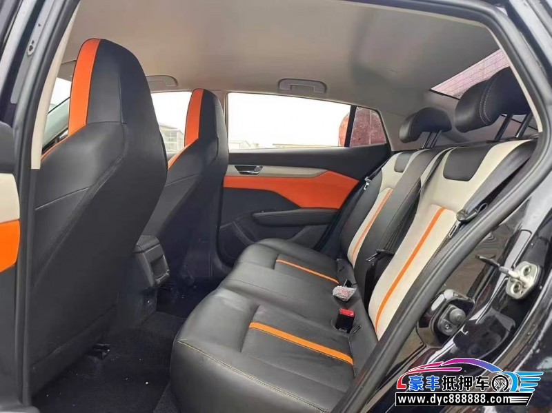 23年东风风神奕炫轿车抵押车出售