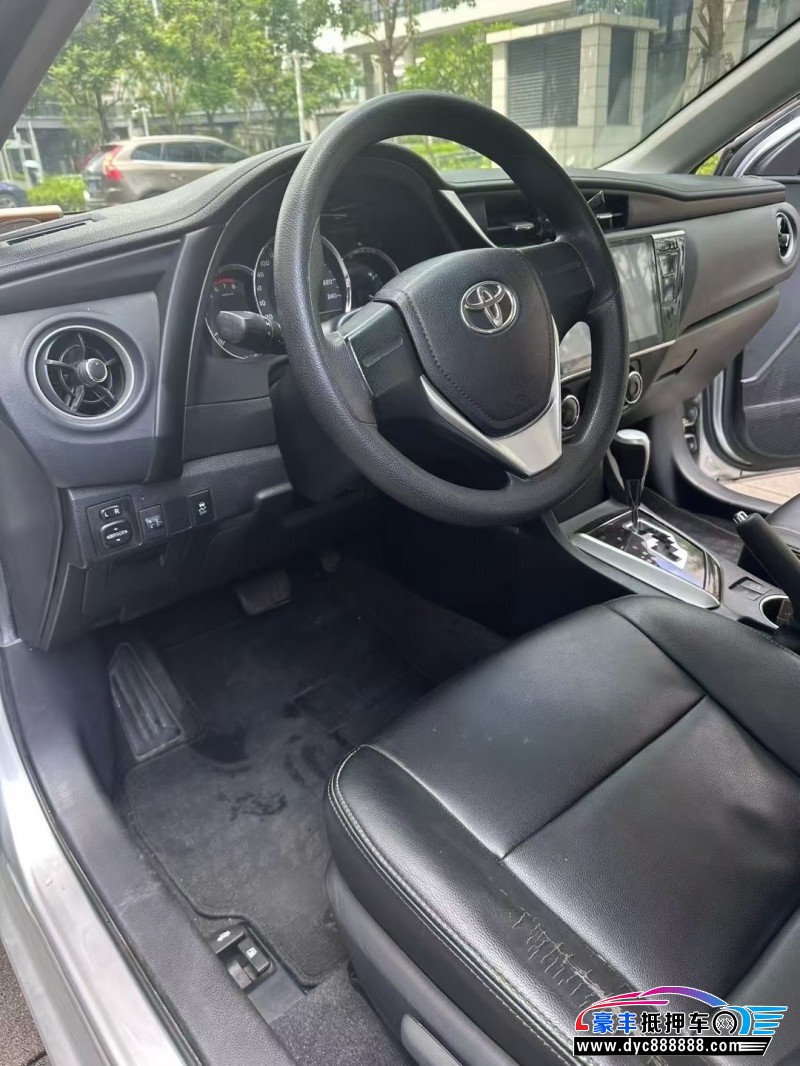 18年丰田卡罗拉轿车抵押车出售