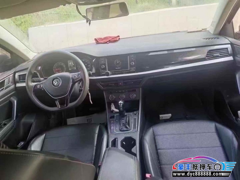 19年大众朗逸轿车抵押车出售