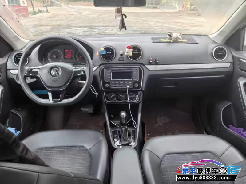 16年大众捷达轿车抵押车出售