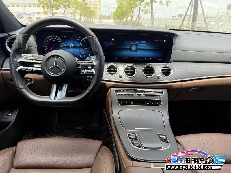 22年奔驰E轿车抵押车出售