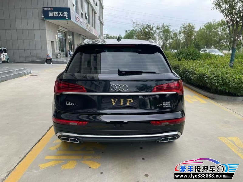 22年奥迪Q5SUV抵押车出售