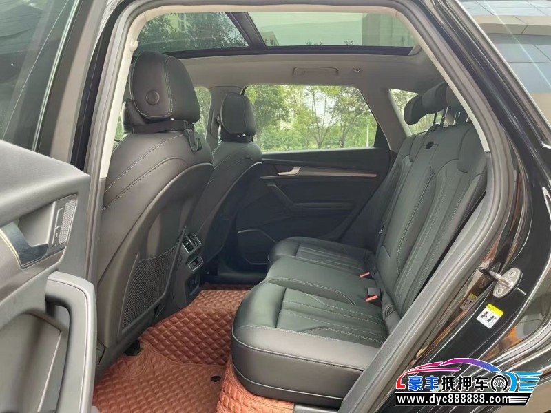 22年奥迪Q5SUV抵押车出售