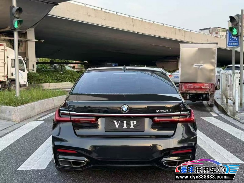 17年宝马7系轿车抵押车出售