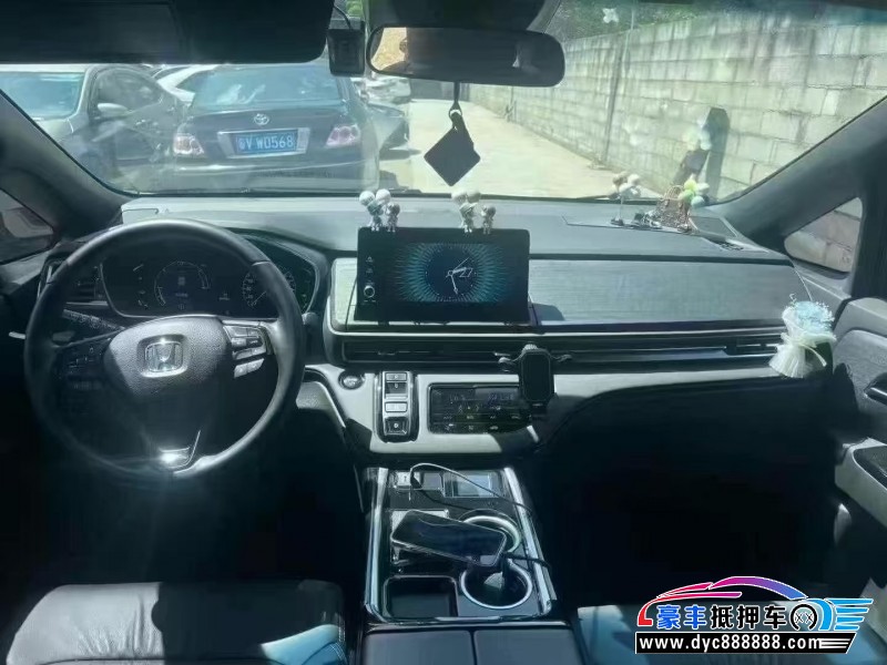 24年本田艾力绅轿车抵押车出售