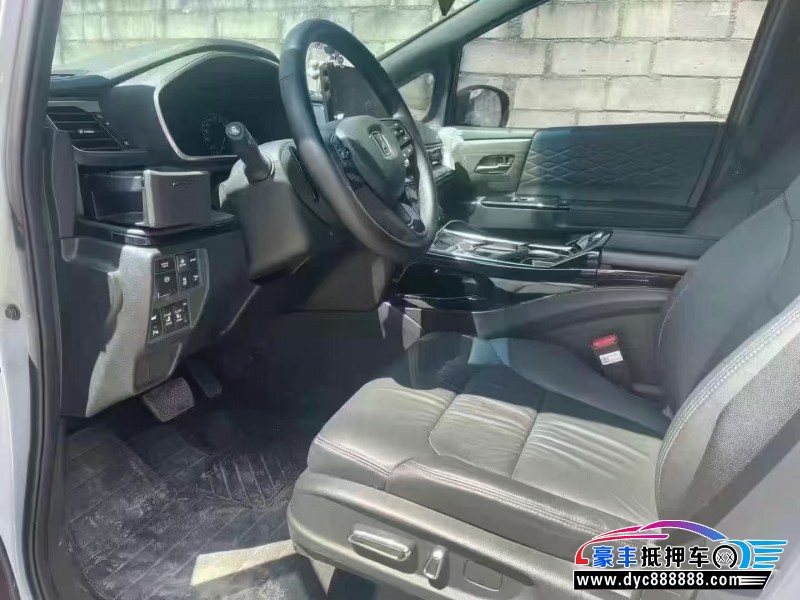 24年本田艾力绅轿车抵押车出售