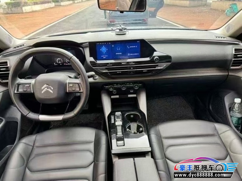 22年雪铁龙C5X轿车抵押车出售