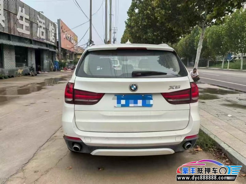 17年宝马X5轿车抵押车出售