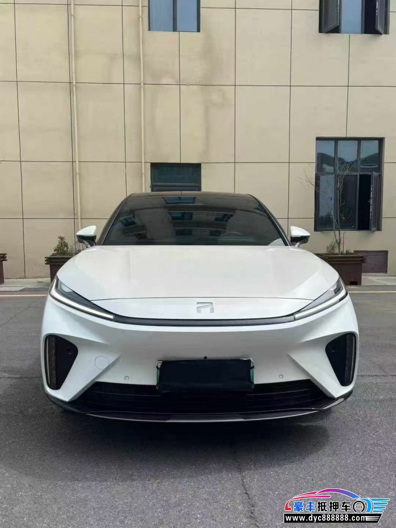 22年非凡R7轿车抵押车出售