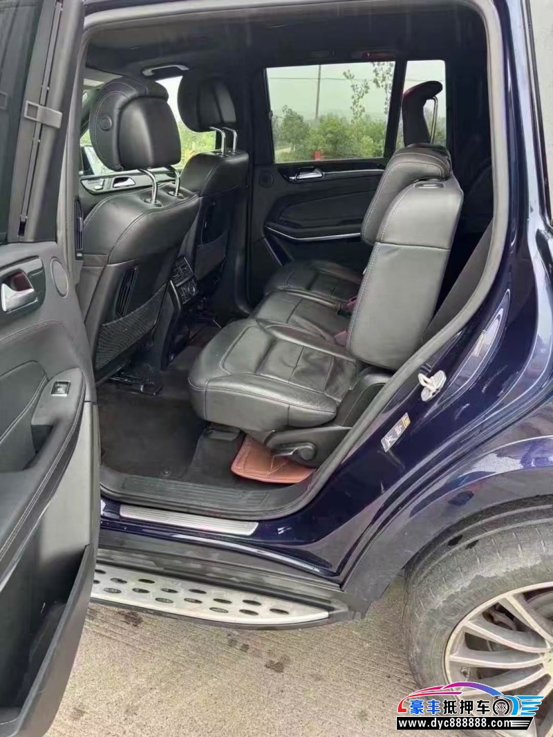 17年奔驰GLS轿车抵押车出售