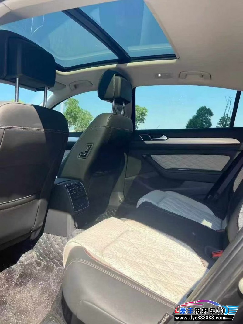 24年大众迈腾轿车抵押车出售