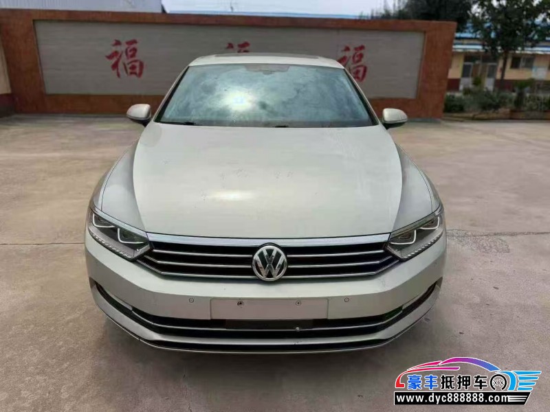 17年大众迈腾轿车抵押车出售