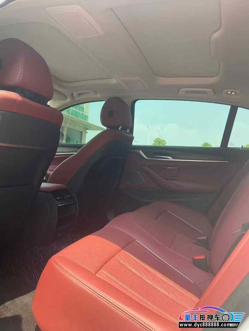 23年宝马5系轿车抵押车出售