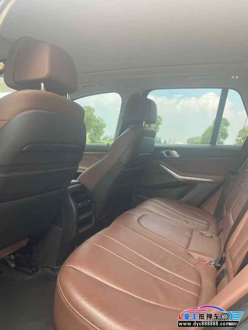 19年宝马X5轿车抵押车出售