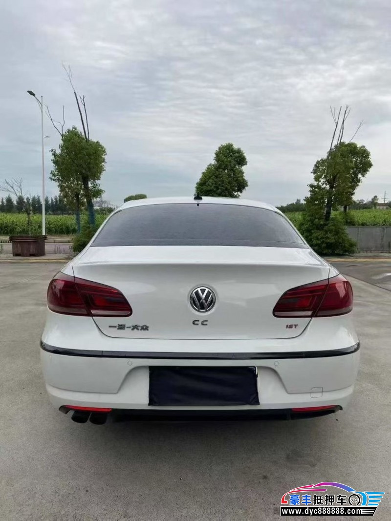 14年大众CC轿车抵押车出售