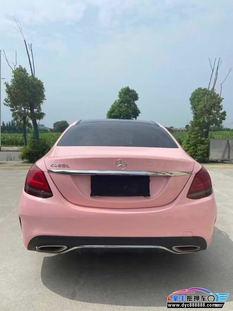 19年奔驰C轿车抵押车出售