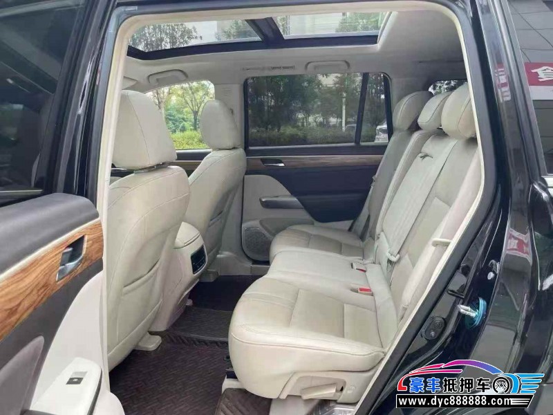 17年传祺GS8轿车抵押车出售