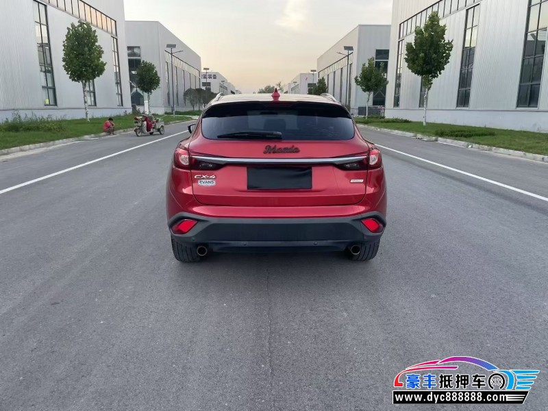 17年马自达CX-4轿车抵押车出售