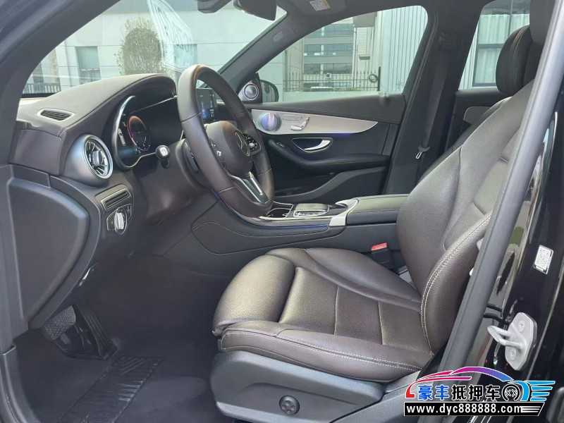 21年奔驰GLC轿车抵押车出售