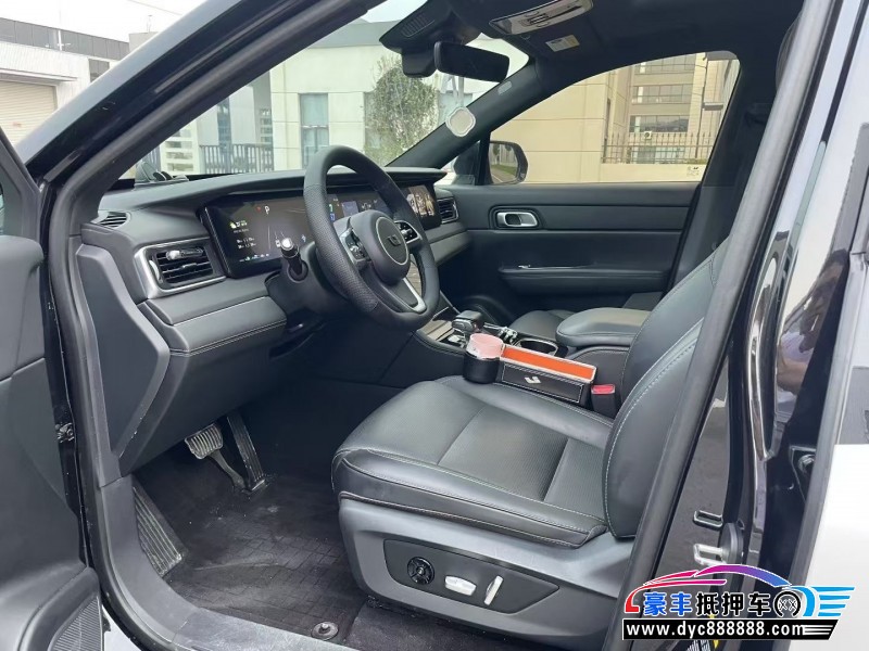 22年理想ONE轿车抵押车出售