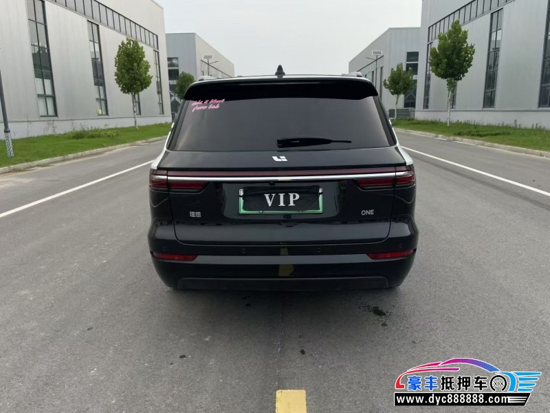 22年理想ONE轿车抵押车出售