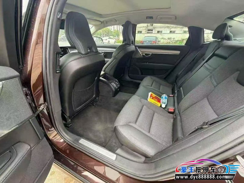 20年沃尔沃S90轿车抵押车出售