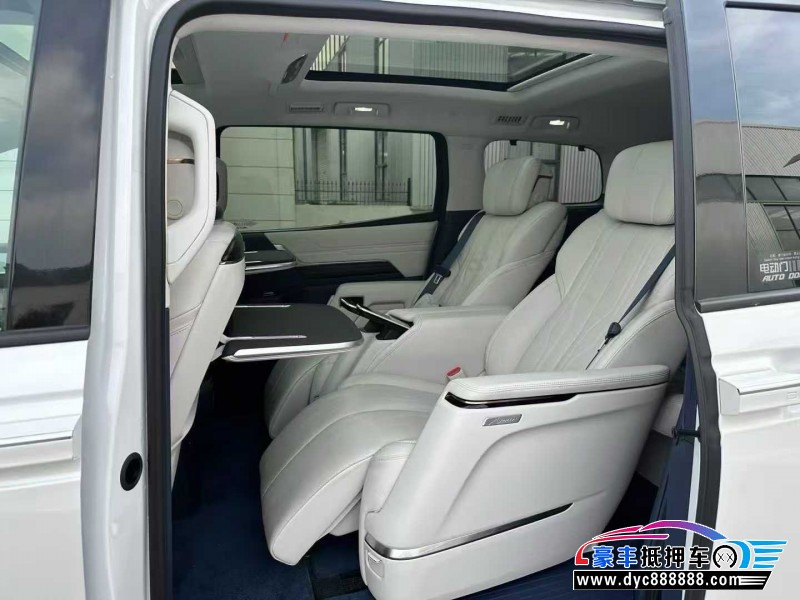 24年别克世纪轿车抵押车出售