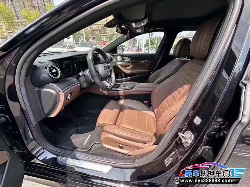 23年奔驰E轿车抵押车出售