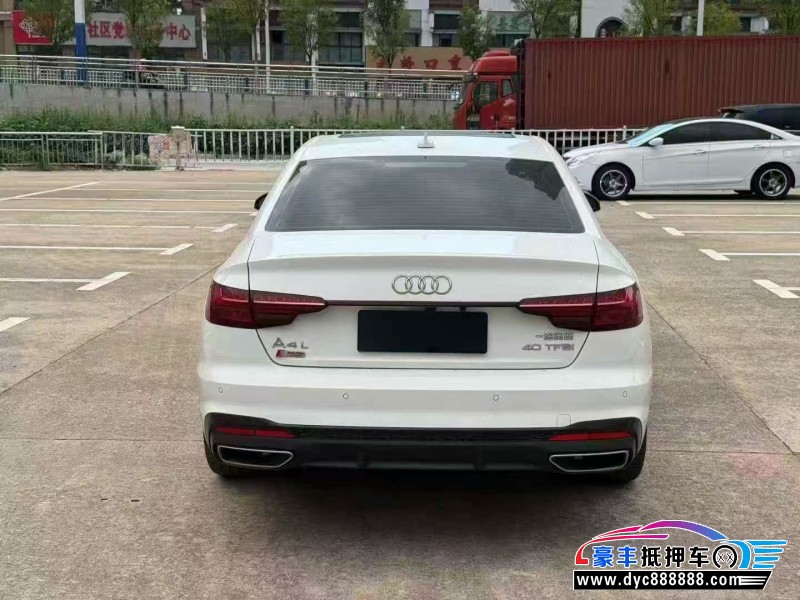 23年奥迪A4L轿车抵押车出售