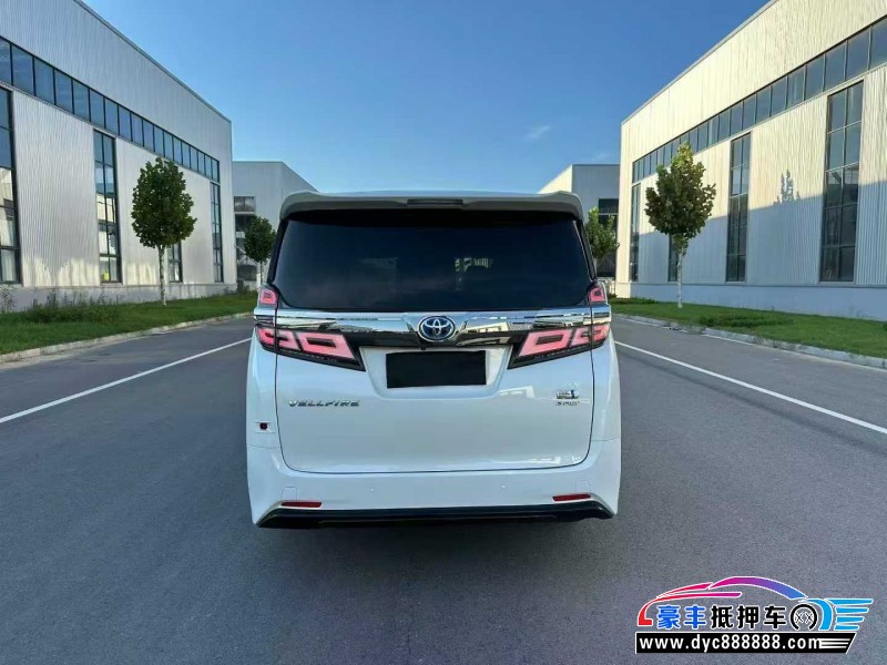 20年丰田威尔法轿车抵押车出售