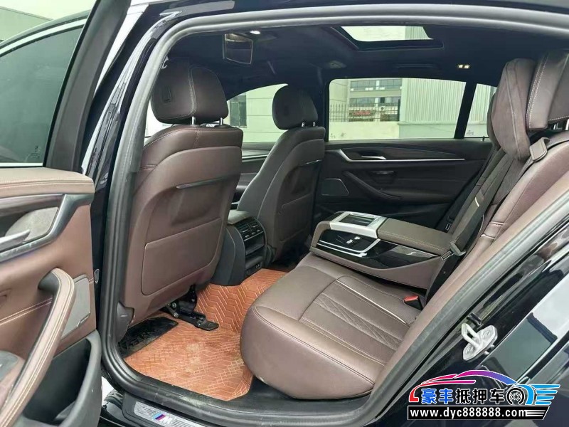 22年宝马5系轿车抵押车出售