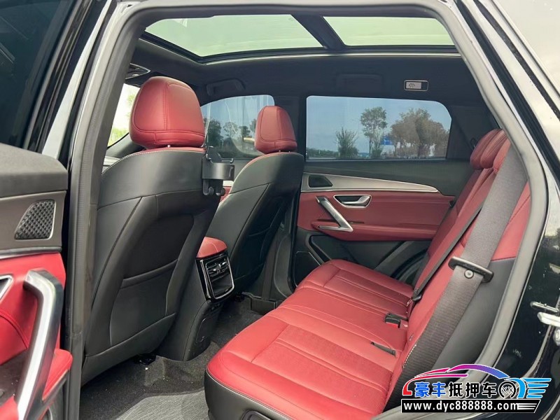 25年捷途X70轿车抵押车出售