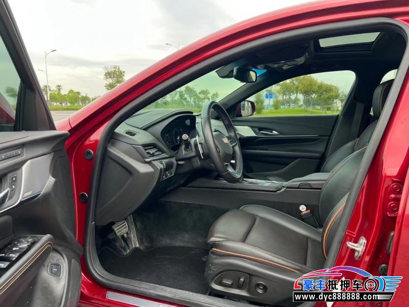 21年凯迪拉克CT4轿车抵押车出售