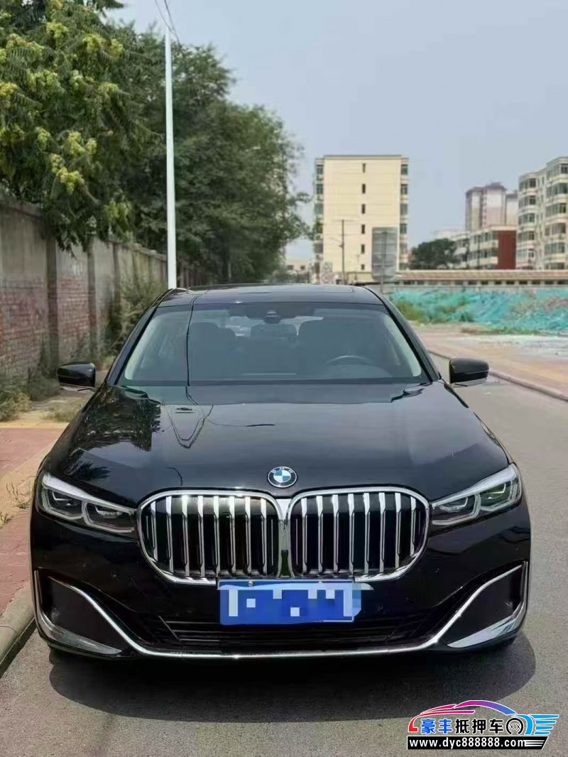 20年宝马7系轿车抵押车出售