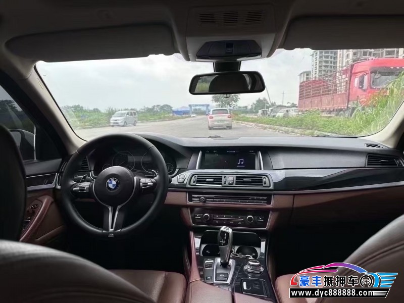 17年宝马5系轿车抵押车出售