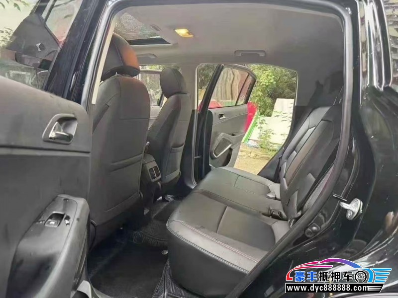 22年现代ix35轿车抵押车出售