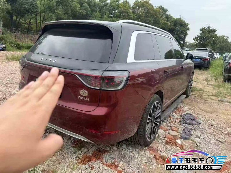 24年华为问界轿车抵押车出售