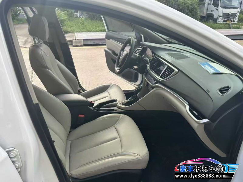 20年别克英朗轿车抵押车出售