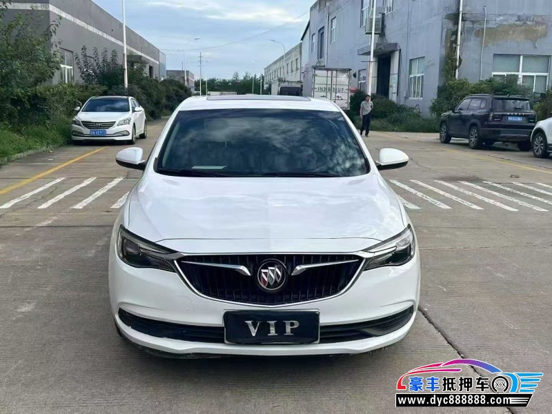 20年别克英朗轿车抵押车出售