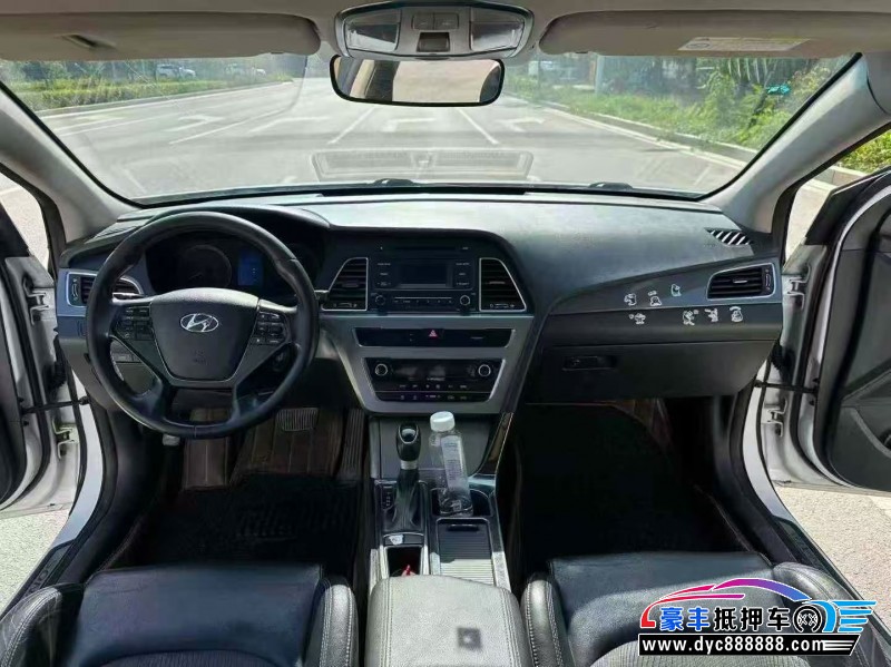 16年现代索纳塔九轿车抵押车出售