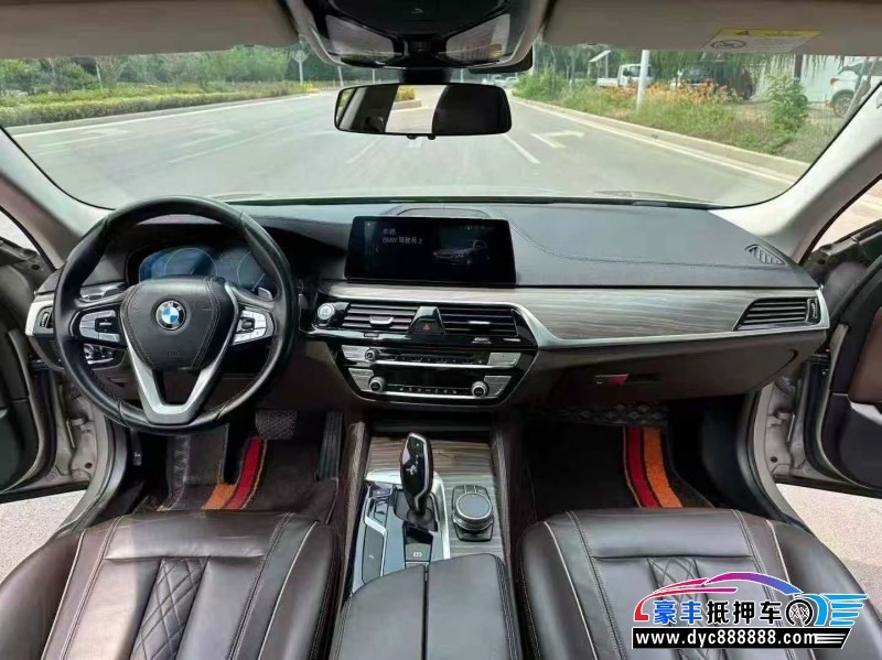 19年宝马5系轿车抵押车出售