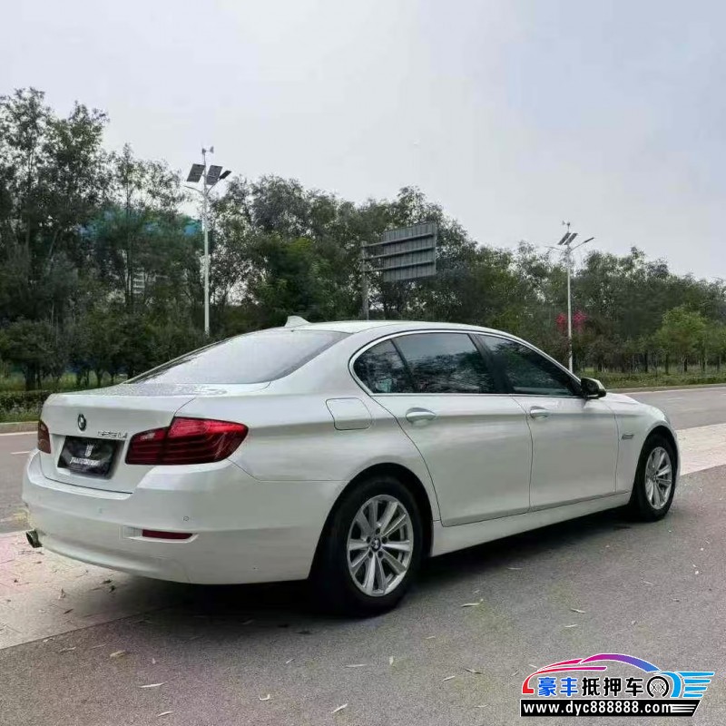 17年宝马5系轿车抵押车出售