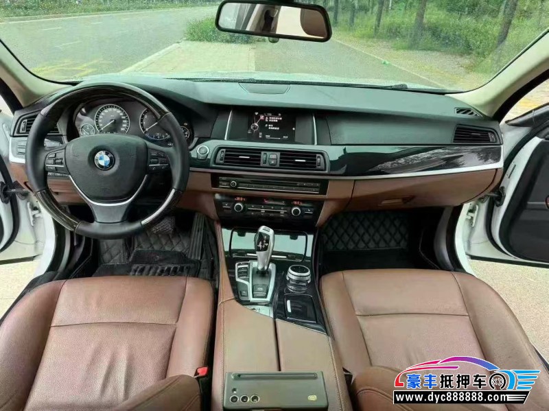 17年宝马5系轿车抵押车出售