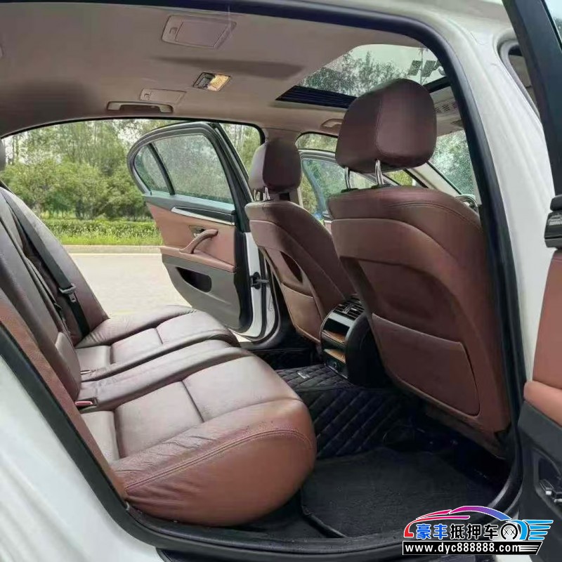 17年宝马5系轿车抵押车出售