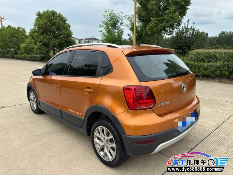 16年大众polo轿车抵押车出售