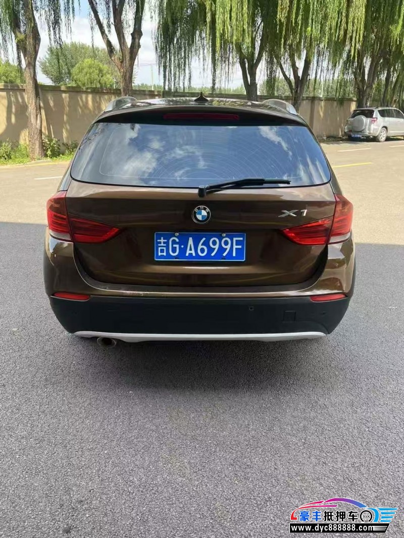 11年宝马X1轿车抵押车出售